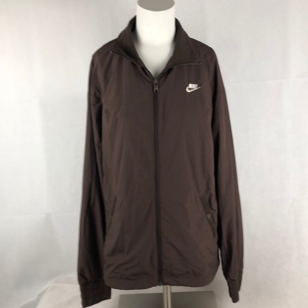 Women’s large 12 14 Nike jacket brown